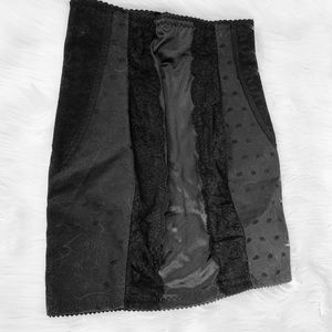 Corset - style skirt. Made in Italy.